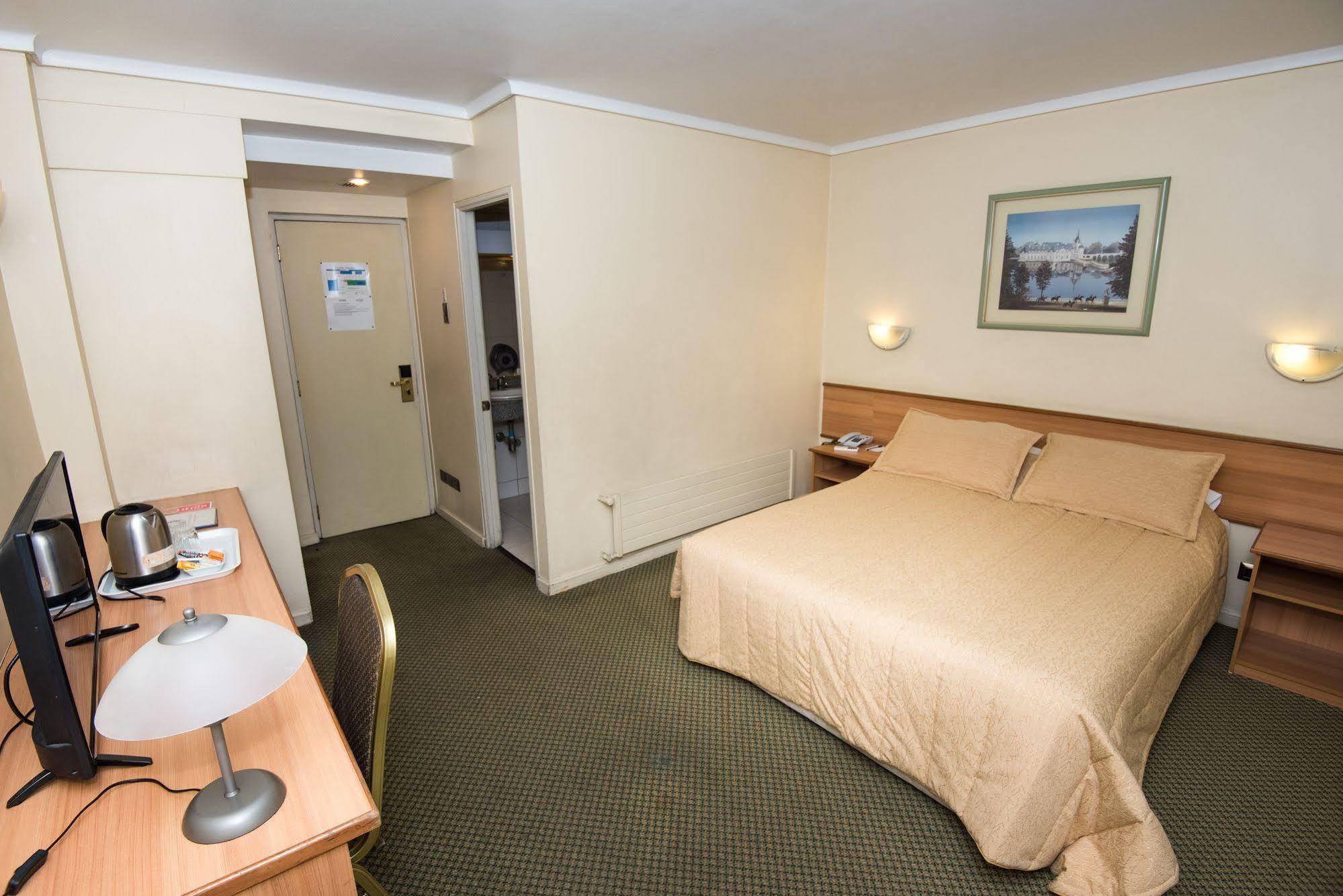 Hotel Majestic City Center Сантьяго Екстер'єр фото